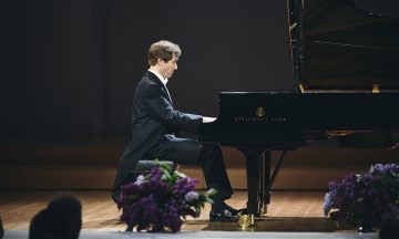 День рождения Сергея Рахманинова отметили концертом Николая Луганского