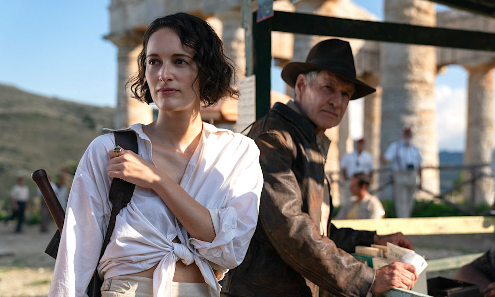 Фиби Уоллер-Бридж и Харрисон Форд в фильме