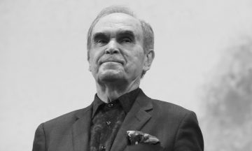 Умер Глеб Панфилов