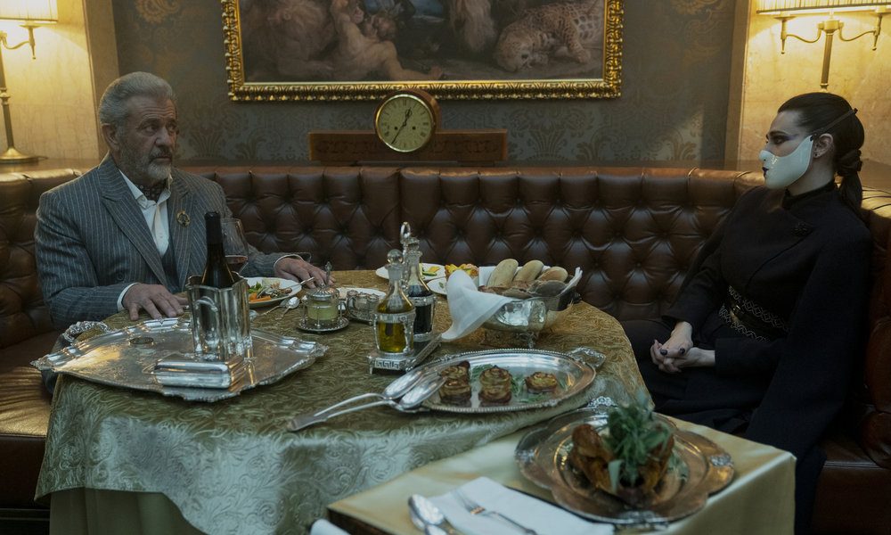 Кадр из мини-сериала «Континенталь» (2023)