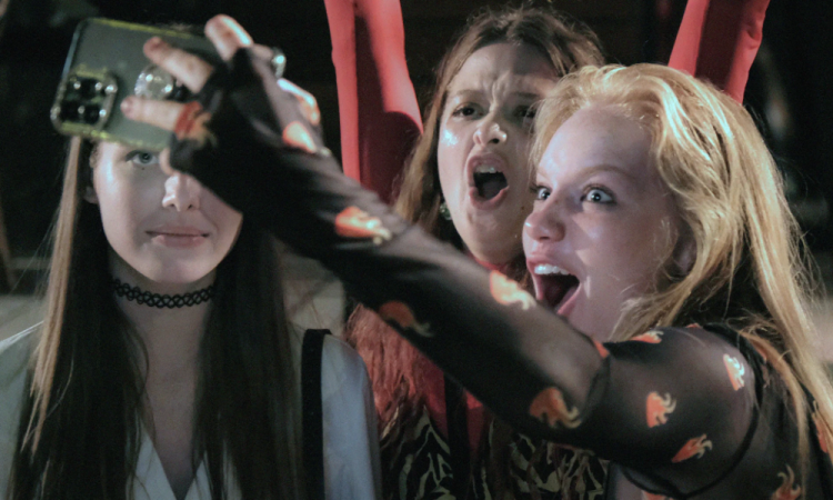 «Краш-тест»: Драма про переходный возраст с Елизаветой Ищенко и Варварой Володиной