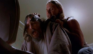 Как туалет в кино становится исповедальней, ловушкой и карьерной лестницей