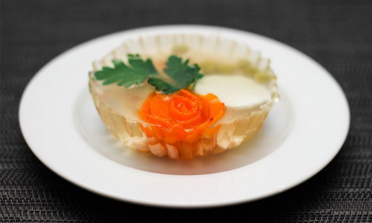 Не гадость, а вкусная закуска: Готовим заливную рыбу правильно