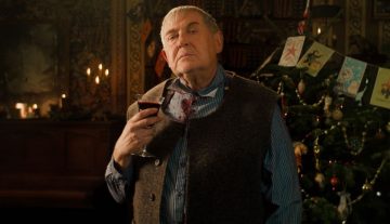 Праздник к нам приходит: 10 новогодних и рождественских спецэпизодов