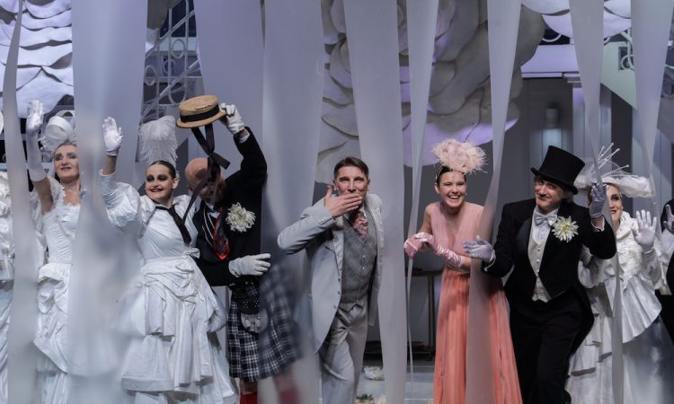 Что смотреть в театре на каникулах