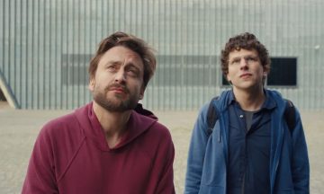 Джесси Айзенберг получил приз за лучший сценарий на фестивале «Сандэнс»