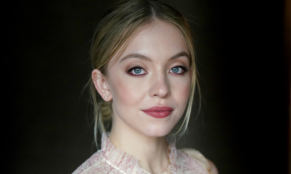 Сидни Суини