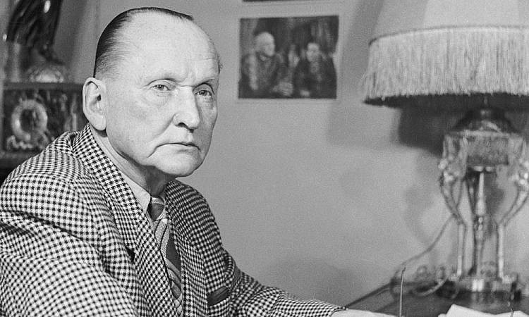 «Человеку на закате суждено все разлюбить»: Избранные цитаты Александра Вертинского