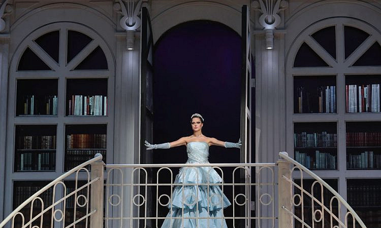 7 спектаклей известных женщин-режиссеров, которые можно посмотреть в Москве