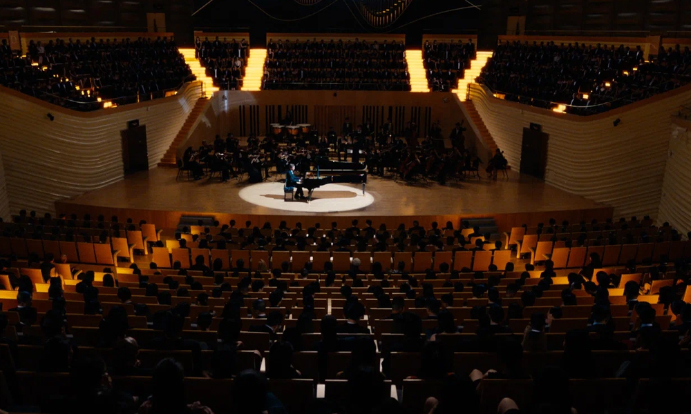 «Ненормальный»