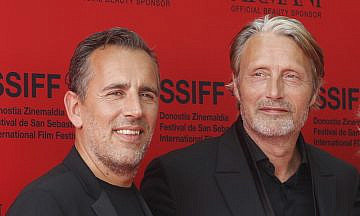 Мадс Миккельсен и Николай Арсель – о фильме «Меч короля», детях и амбициях