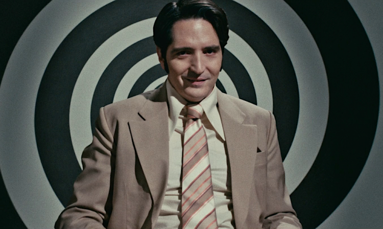 «Полночь с дьяволом»: Остроумная чертовщина в прямом эфире