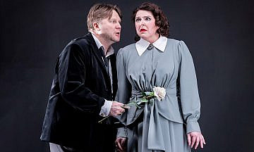 «Виндзорские насмешницы»: Шекспир, которого вы еще не видели