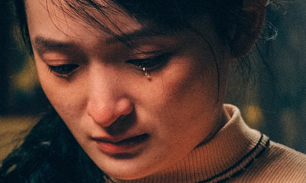 «Только течет река»