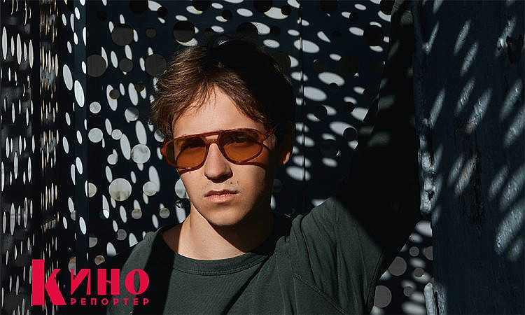 Макар Хлебников – о нейросетях, своих героях и сериале «Дети перемен»