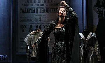 «Без вины виноватые»: Мечта Юрия Соломина исполнилась на сцене Малого театра