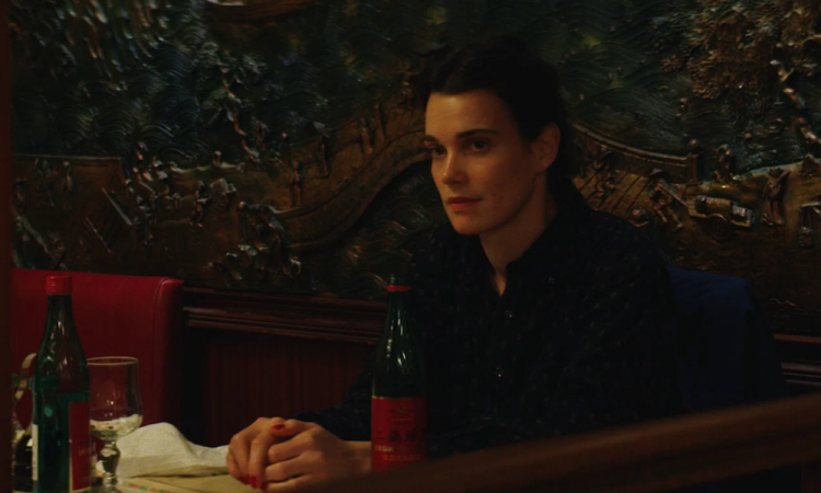 «Джейн Остин испортила мне жизнь»: Французский шарм встречает английскую чопорность