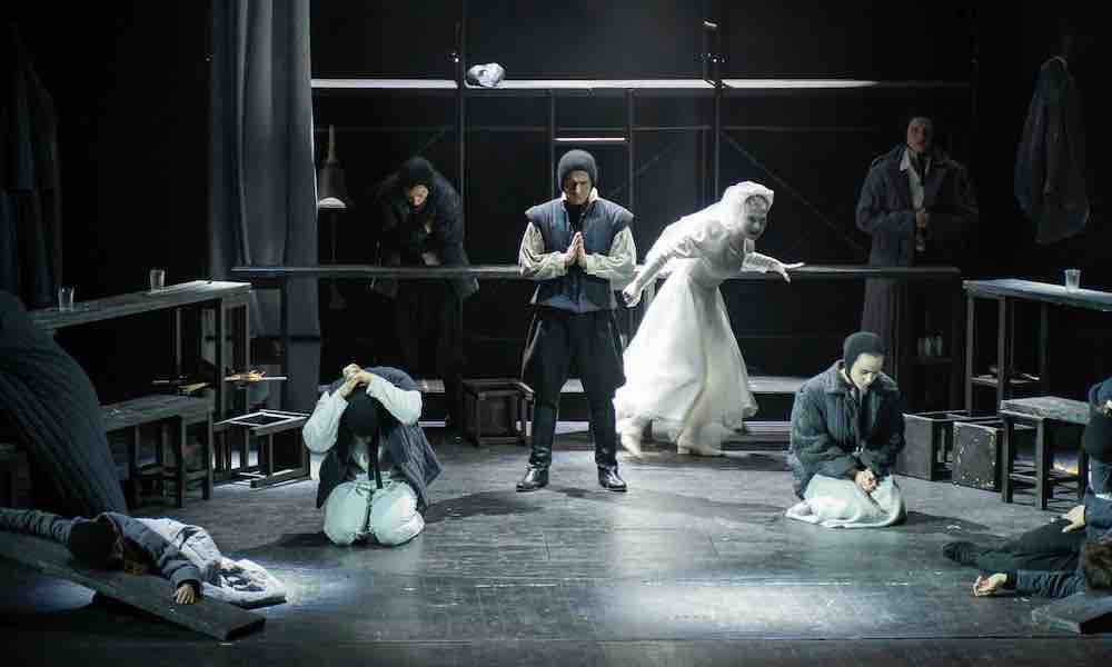 Пир во время чумы