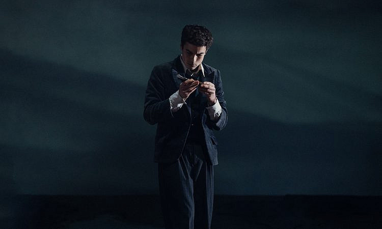 «Идиот» в Театре имени Вахтангова: Экстравагантный спектакль для продвинутых читателей