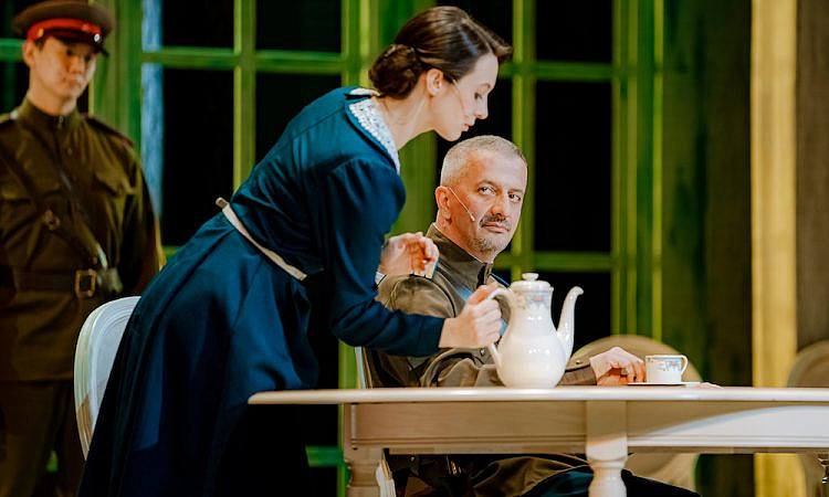 Спектакли Константина Богомолова в Москве и Санкт-Петербурге