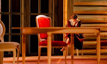 Куда приводят мечты: «Смерть Тузенбаха, или Подлинная история Ольги, Ирины и Маши» в Театре на Бронной