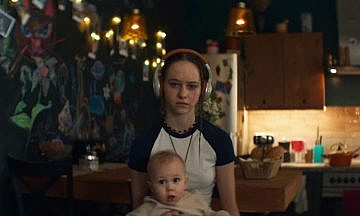 Трагедия положения: Рецензия на сериал «Что-то положительное»