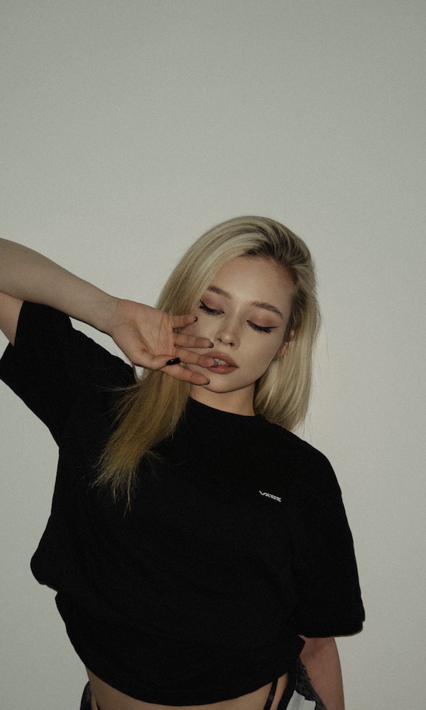 Группа SEREBRO