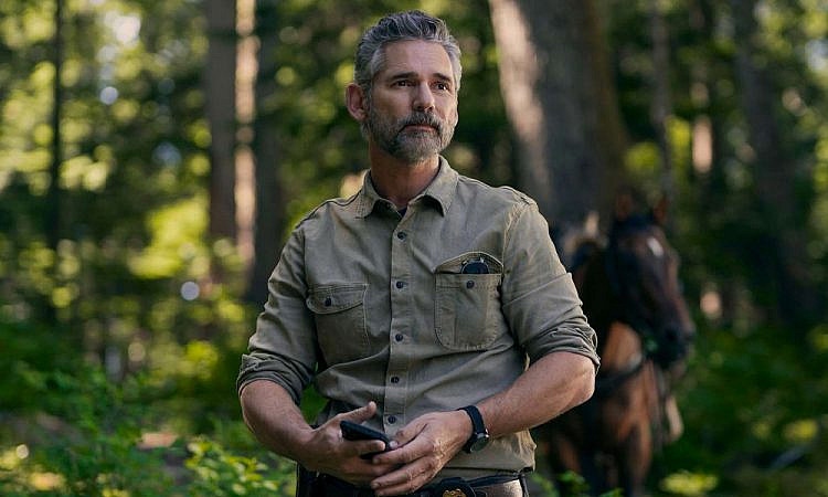 Сериал «В глуши»: Живописный лесной триллер, украшенный вестерн-мотивами