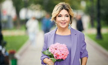 Мария Лемешева принимает поздравления