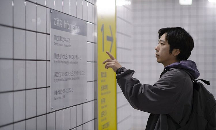 «Выход 8»: Хитроумная ловушка для заблудших душ