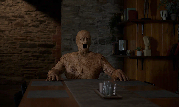 Классные хорроры, чья локализация сбивает с толку