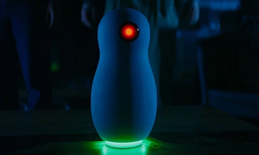 Правда или действие: Рецензия на технотриллер «Голосовой помощник»