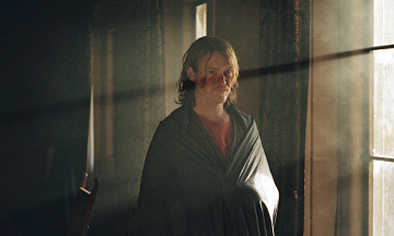 «Жатва» с Калебом Лэндри Джонсом: Сонный фолк о чужих среди своих