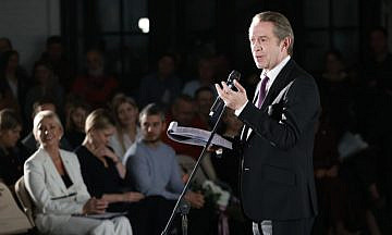 «Современник» открыл 70-й сезон выставкой и масштабной программой