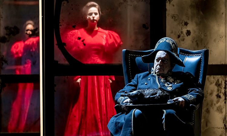 «Скучная история»: Чеховский экзистенциализм и инфернальные всполохи