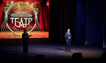 Мариупольский драмтеатр открылся после масштабных восстановительных работ