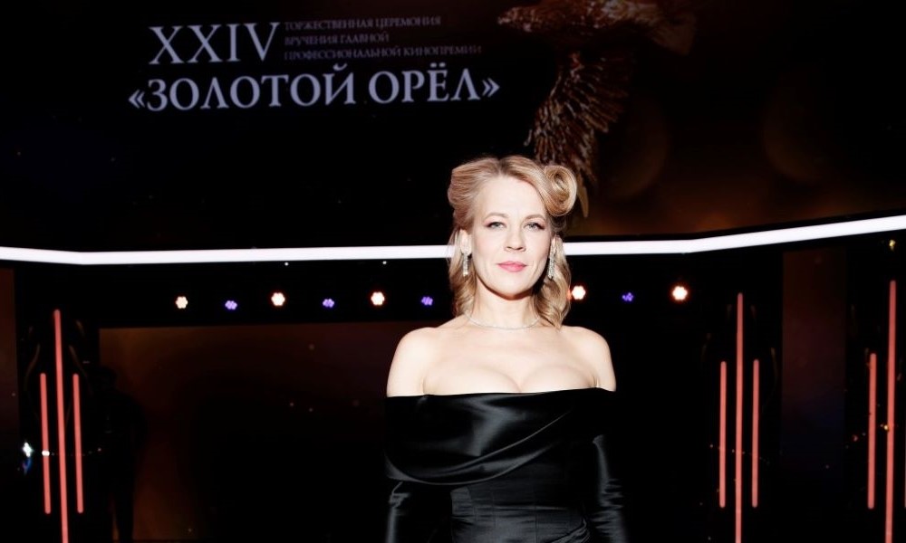 «Золотой орел – 2026»: Лучшие образы красной дорожки