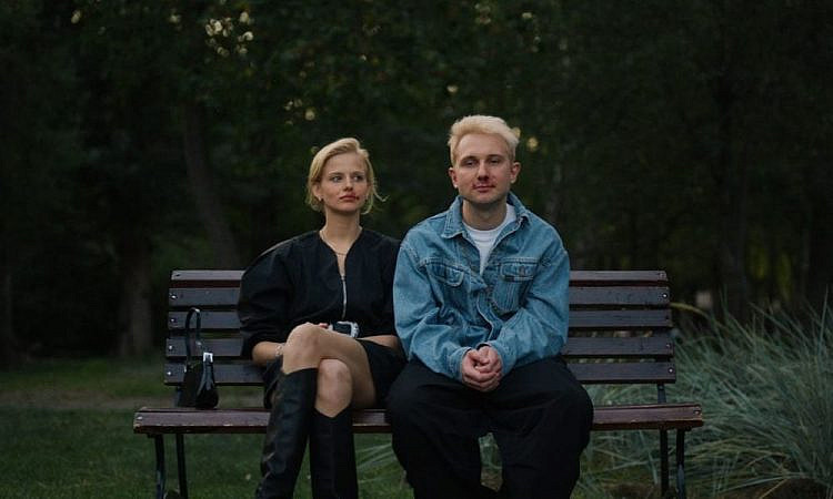 Сильные и созависимые: Как ромком «Счастлив, когда ты нет» деконструирует жанр