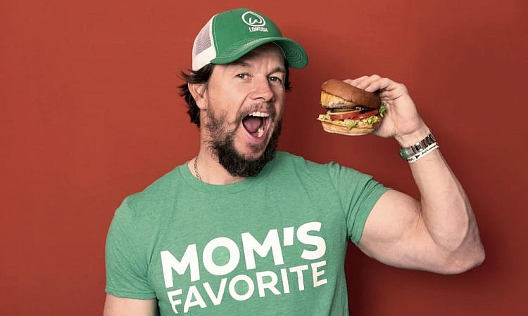 Как актеры рекламируют свой бизнес