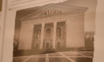 Выставка о Мариупольском драмтеатре открылась в Риме