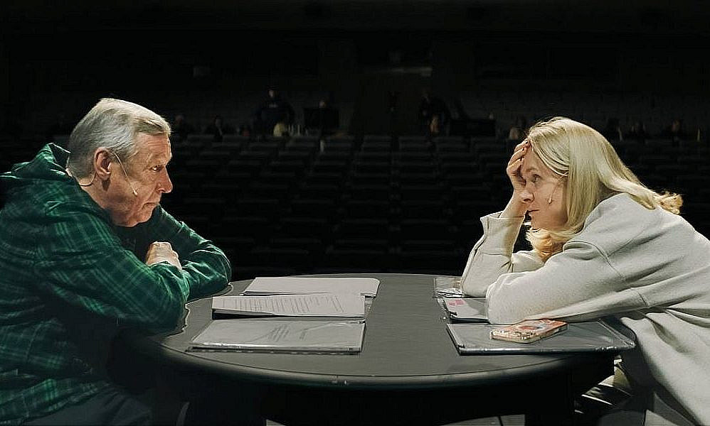 Фото со спектакля «Без свидетелей»