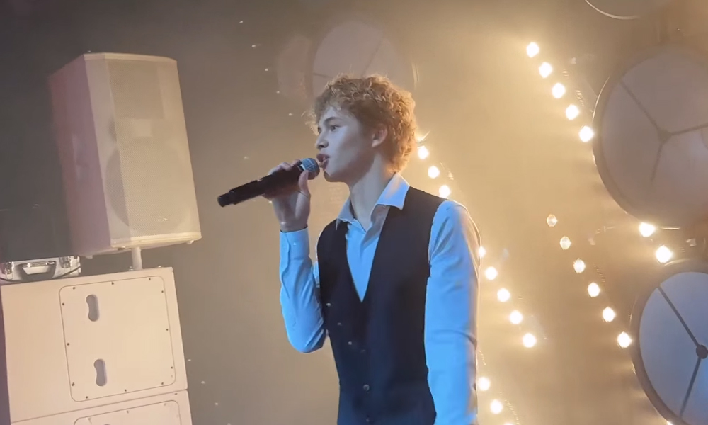 Леон Кемстач