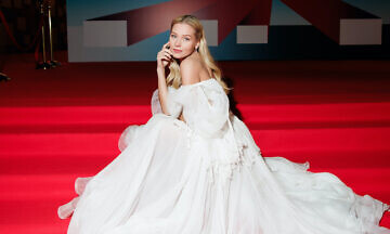 Открытие 48-го ММКФ: Яркие образы красной дорожки