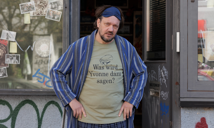 «Берлинский герой»: Злободневная трагикомедия о трикстере поневоле