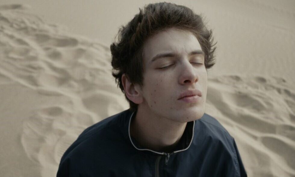 «Космос засыпает»: Марк Эйдельштейн вязнет в дюнах безвременья