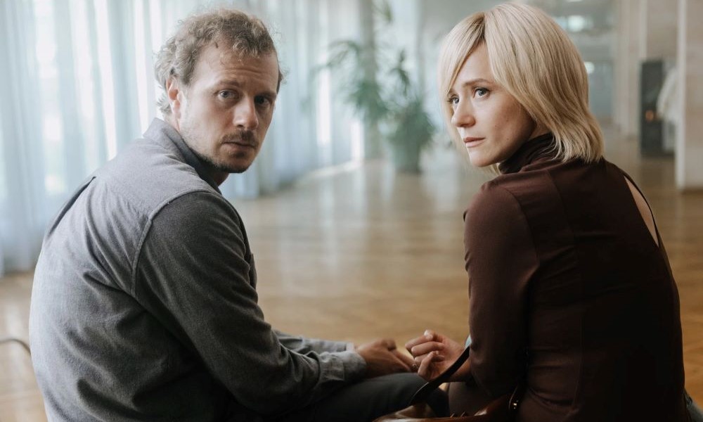 Ох, заживем: Рецензия на сериал «Время счастливых»