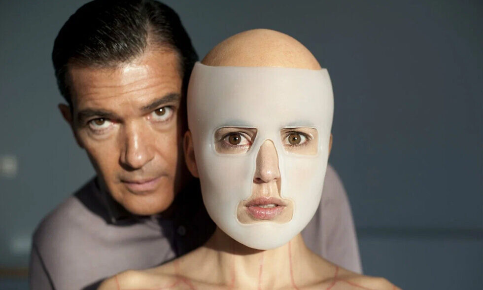 Подмена личности, смерть от огня и зомби-апокалипсис: Чем опасна пластическая хирургия