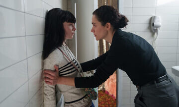 Сериал «Яростная»: Страдающие женщины против насилия, абьюза и коррупции